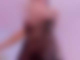 Live cam show with HAILEY - Toys on Camversity