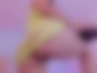 Live cam show with HAILEY - Brown Eyes on dasdasdadada.com