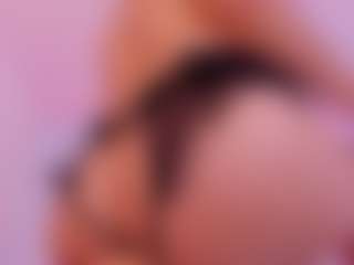 Live cam show with HAILEY - Latina Toys on TeamSkeetLive | colombia