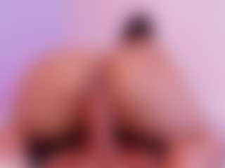 Live cam show with HAILEY - Natural on madthumbs