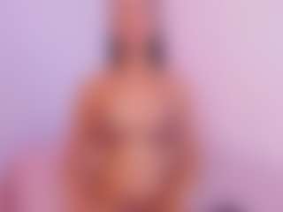 HAILEY MILF webcam performer live streaming