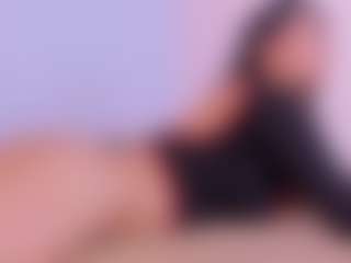 HAILEY MILF webcam performer live streaming