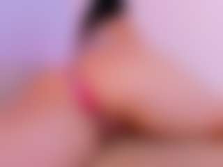 HAILEY MILF webcam performer live streaming
