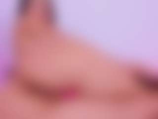 HAILEY MILF webcam performer live streaming
