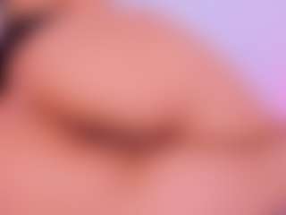 Live cam show with HAILEY - Body Massage on TeamSkeetLive