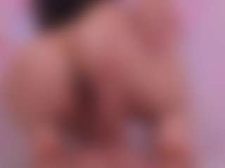 Live cam show with HAILEY - Dirty on Latina Girls