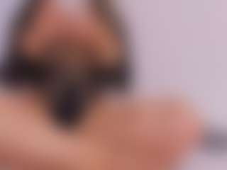 Live cam show with HAILEY - Arab Athletic on StripNow