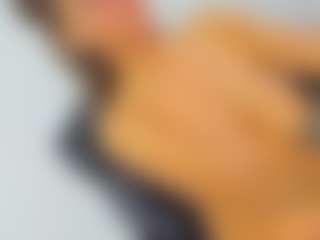 Live cam show with kairagold - Sexcam on xDating