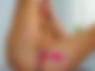 kairagold's Live Sex Cam Show