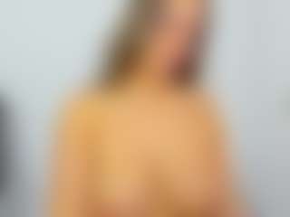 kairagold's Live Sex Cam Show