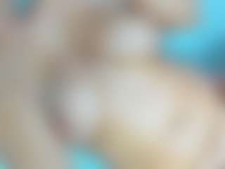 Live cam show with kairagold - Flashing on CamwithHer