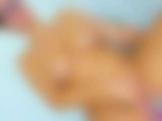 kairagold's Live Sex Cam Show