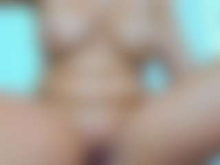 kairagold's Live Sex Cam Show