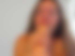 kairagold's Live Sex Cam Show