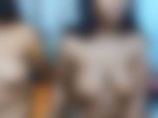 Live cam show with sexyassshaz - Strip on fapnchat