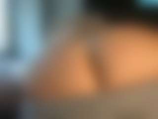 Live cam show with Nerdy Girl Ruby - Blonde Hair on galaxygirlnitro.com
