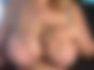Live cam show with Nerdy Girl Ruby - Big Ass on SinfulBabes
