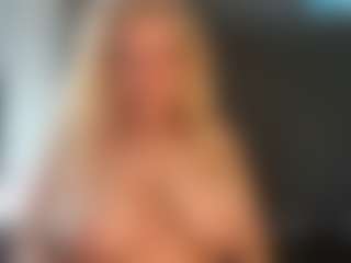 Nerdy Girl Ruby's Live Sex Cam Show