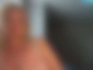 Nerdy Girl Ruby's Live Sex Cam Show