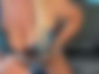 Live cam show with Nerdy Girl Ruby - Freak on galaxygirlnitro.com