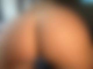 Live cam show with Nerdy Girl Ruby - Bedroom Blonde Hair on Adult Interactions