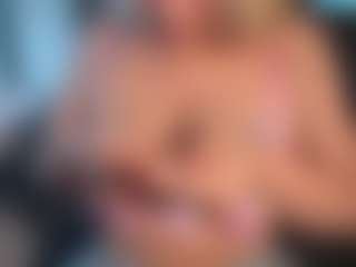 Nerdy Girl Ruby's Live Sex Cam Show