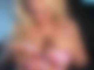 Live cam show with Nerdy Girl Ruby - White on Sweet Sext | united states