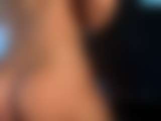 Live cam show with Nerdy Girl Ruby - Mouth on livesuperchat.net