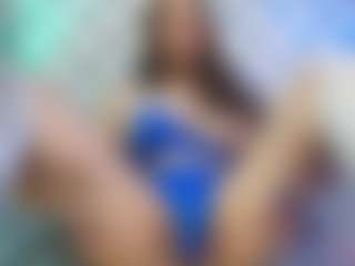 Live cam show with Johana Carvajal - White on StripNow | colombia
