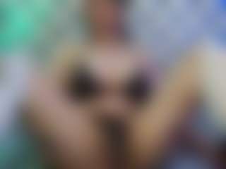 Johana Carvajal's Live Sex Cam Show