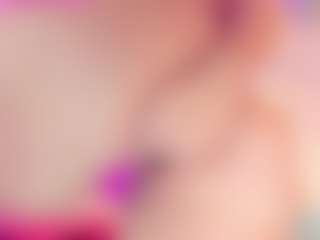 Queen S.'s Live Sex Cam Show