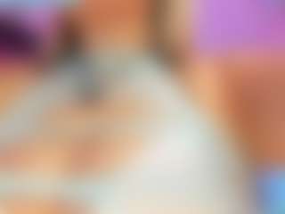 Queen S.'s Live Sex Cam Show