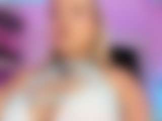Queen S.'s Live Sex Cam Show