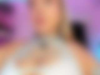 Queen S.'s Live Sex Cam Show