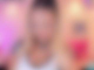 Queen S.'s Live Sex Cam Show