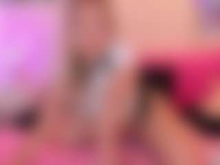 Queen S.'s Live Sex Cam Show