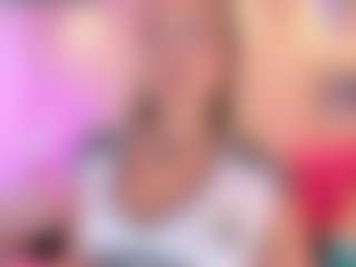 Queen S.'s Live Sex Cam Show