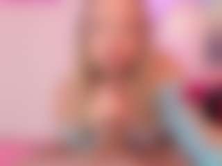 Queen S.'s Live Sex Cam Show