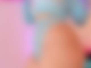 Live cam show with Queen S. - Flashing on Cam Slut