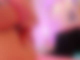 Live cam show with Queen S. - Orgasm on Camming Site