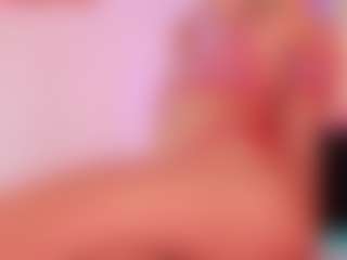 Queen S.'s Live Sex Cam Show
