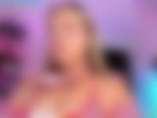 Queen S.'s Live Sex Cam Show