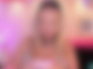 Queen S.'s Live Sex Cam Show