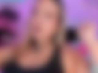 Queen S.'s Live Sex Cam Show