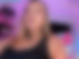 Queen S.'s Live Sex Cam Show