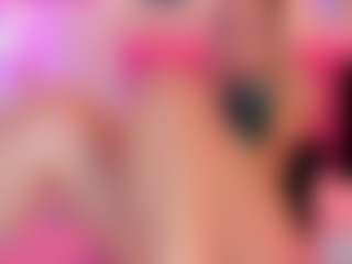 Queen S.'s Live Sex Cam Show