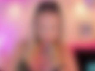 Queen S.'s Live Sex Cam Show