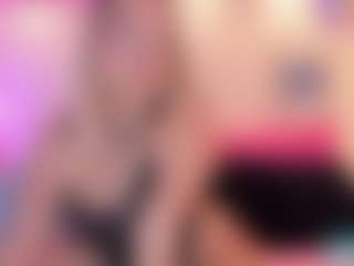 Queen S.'s Live Sex Cam Show