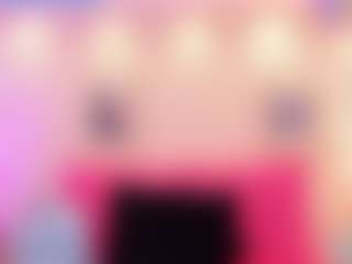 Queen S.'s Live Sex Cam Show