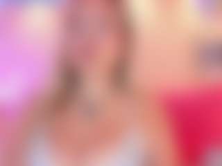 Queen S.'s Live Sex Cam Show